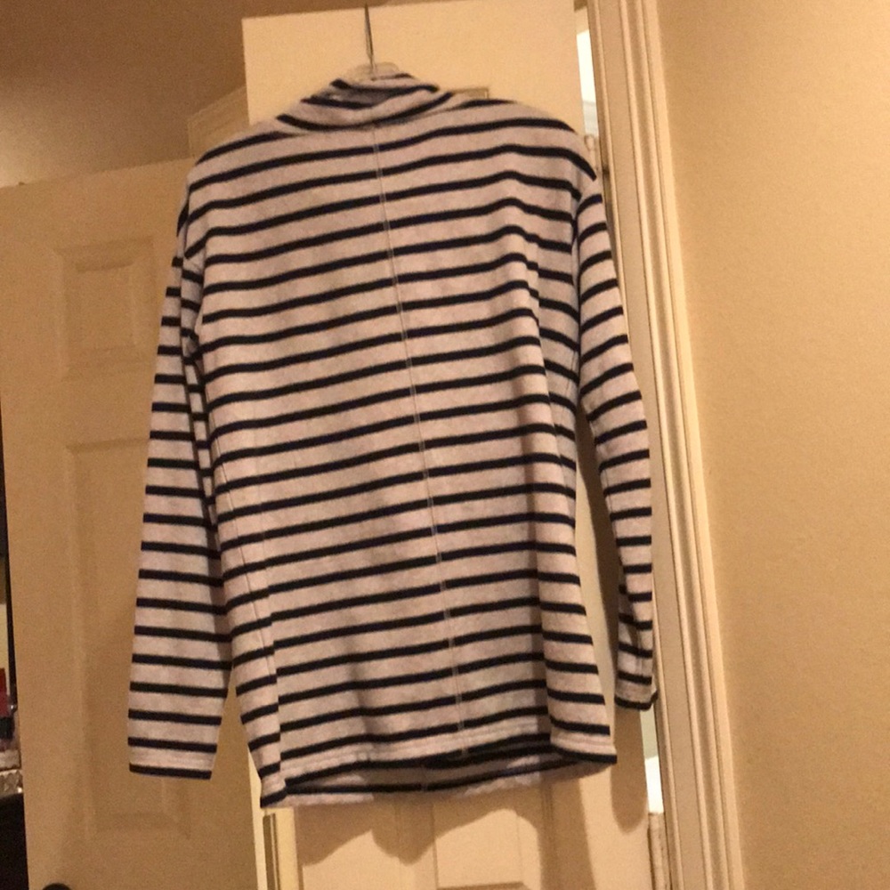 Tunic sweater - Picture 3 of 3